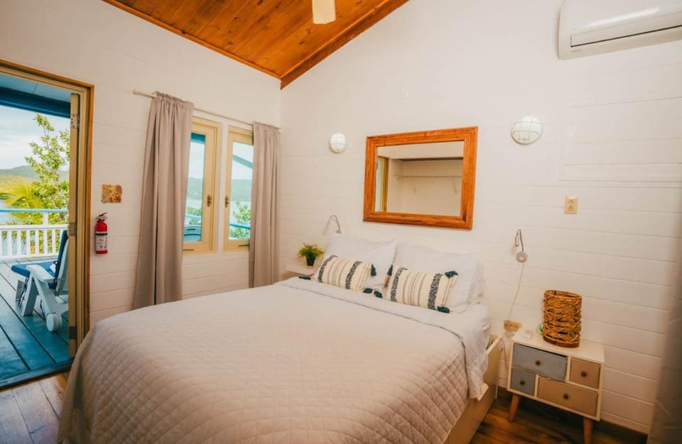 AMAZING Bay View Marea 2-2 Apartment in Playa Sardinas II