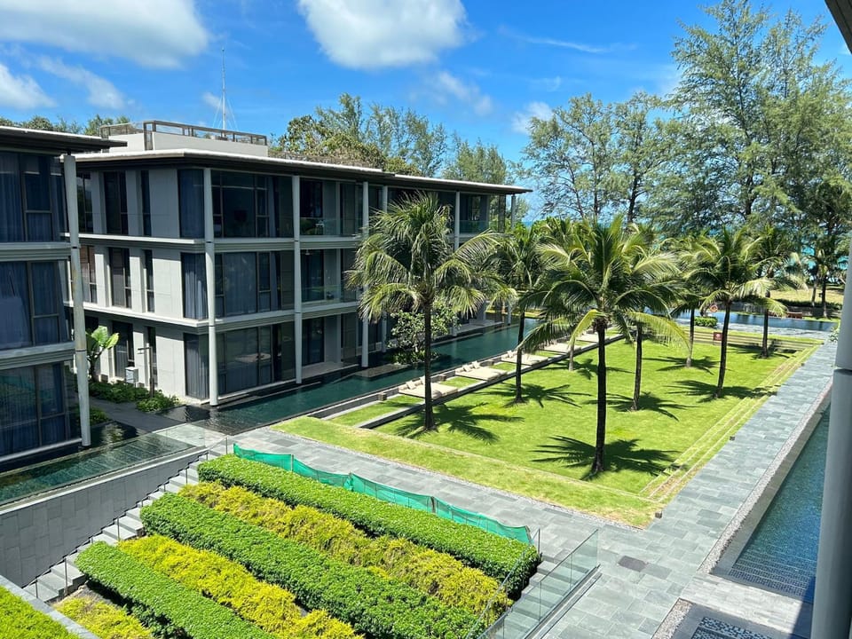 Property building, Swimming pool