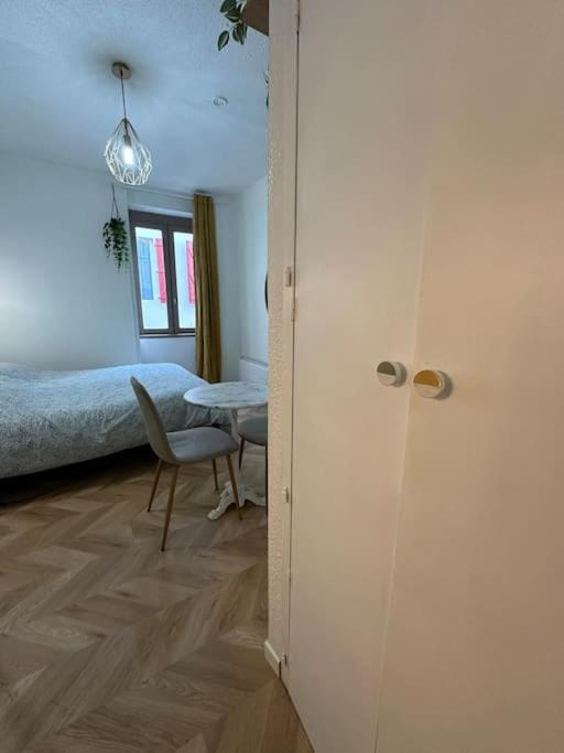 Studio Cure Thermale Dax - proche parking Apartment in Dax