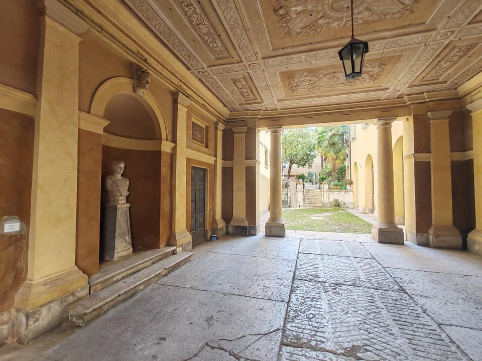 Inner courtyard view