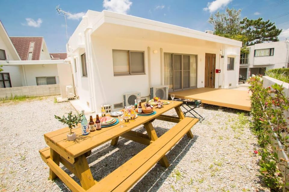 Property building, Day, Garden