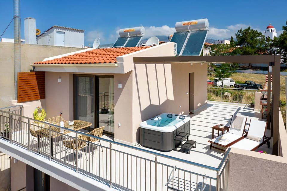 Hot Tub, Balcony/Terrace