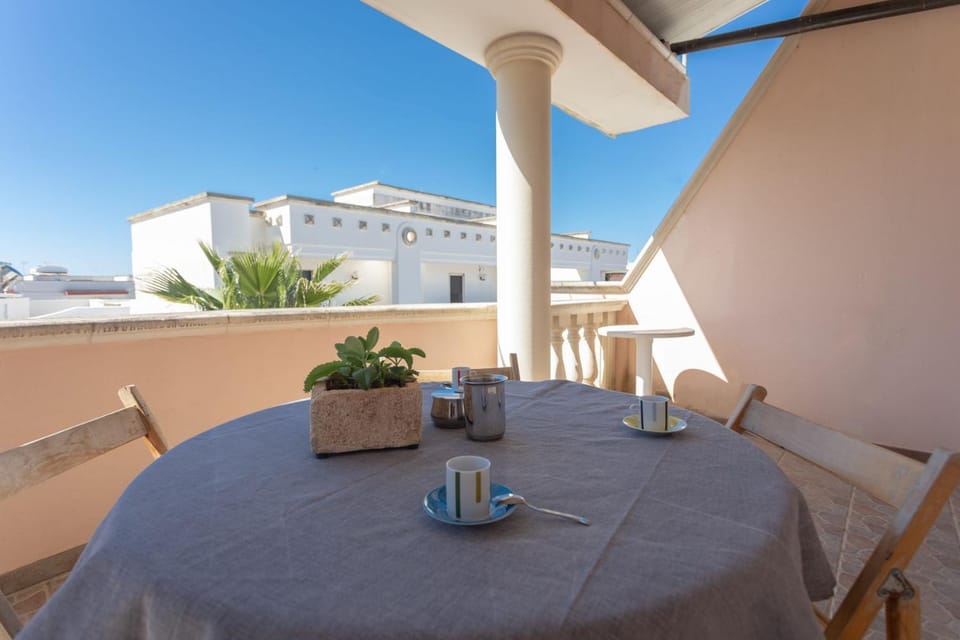 View (from property/room), Balcony/Terrace