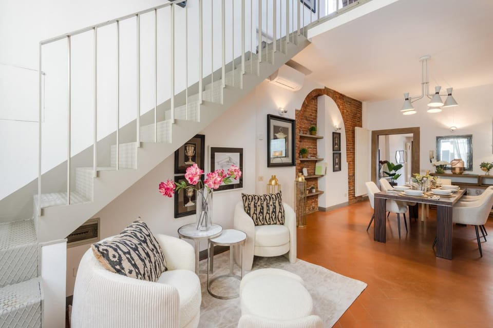 Georgia Modern Panoramic Penthouse with Elevator Apartment in Capannori