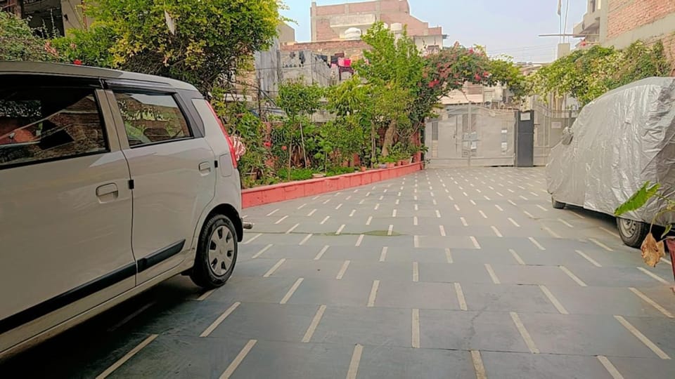 Day, Parking