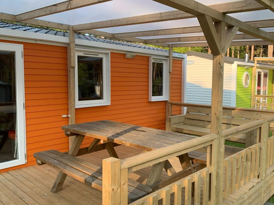 Balcony/Terrace, Dining area