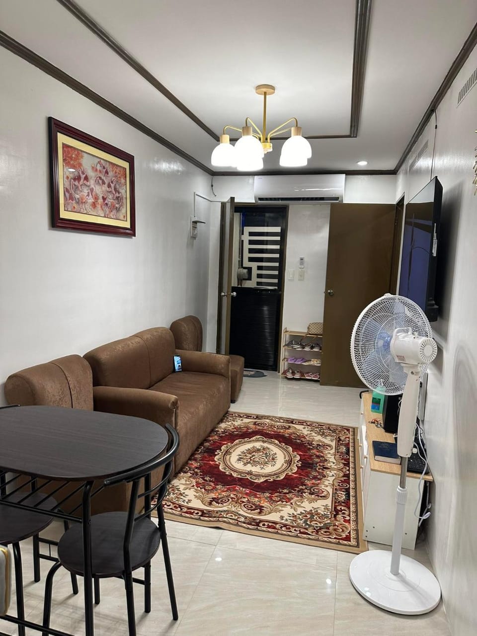 Windmill Chimes House in Calabarzon