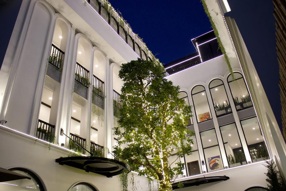Property building, Night