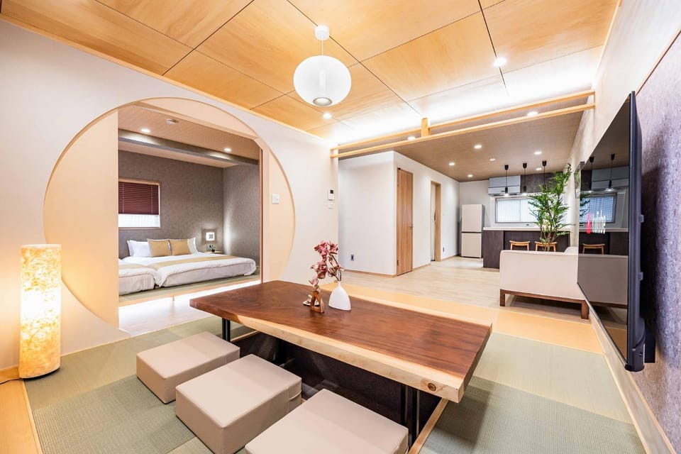 Bed, TV and multimedia, Kitchen or kitchenette, Living room, Dining area, Bedroom