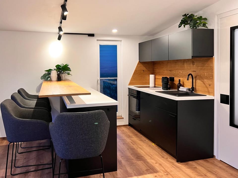 Property building, Kitchen or kitchenette, Living room