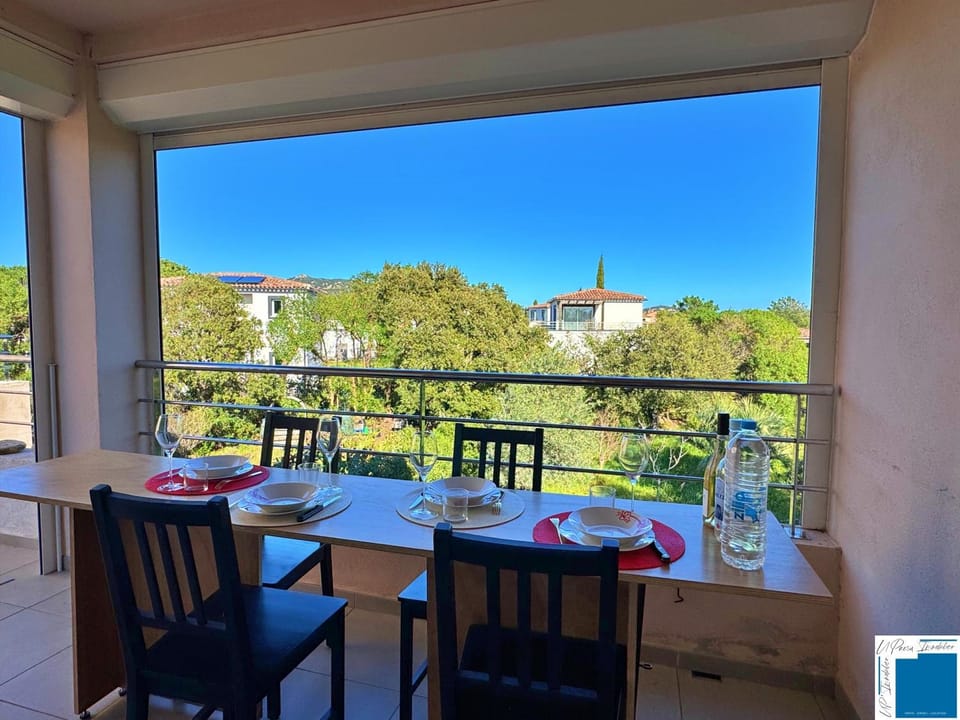 Balcony/Terrace, Dining area