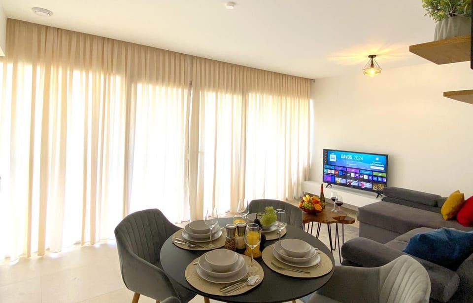 Impresionante apartamento con vistas a la piscina Apartment in Vega Baja del Segura