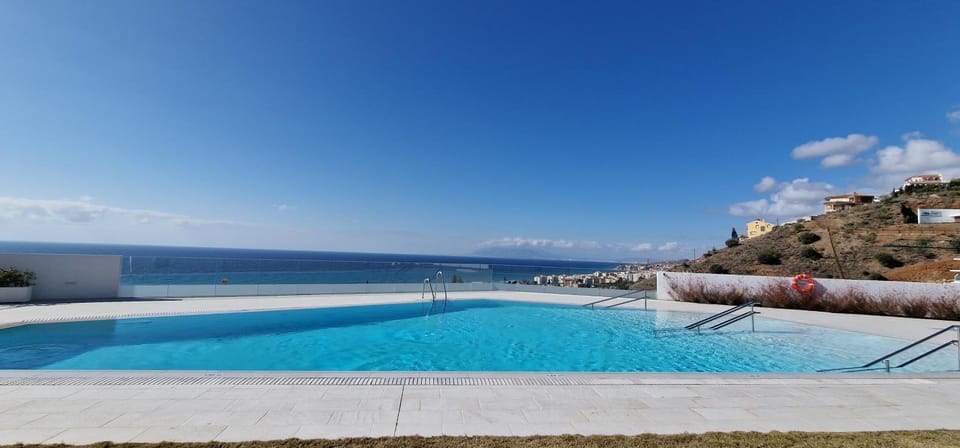Sea view, Swimming pool