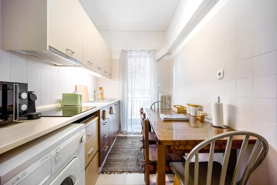 Top Acropolis Sightseeing 1st FLR Elegant Flat by LODGESPOT Apartment in Athens