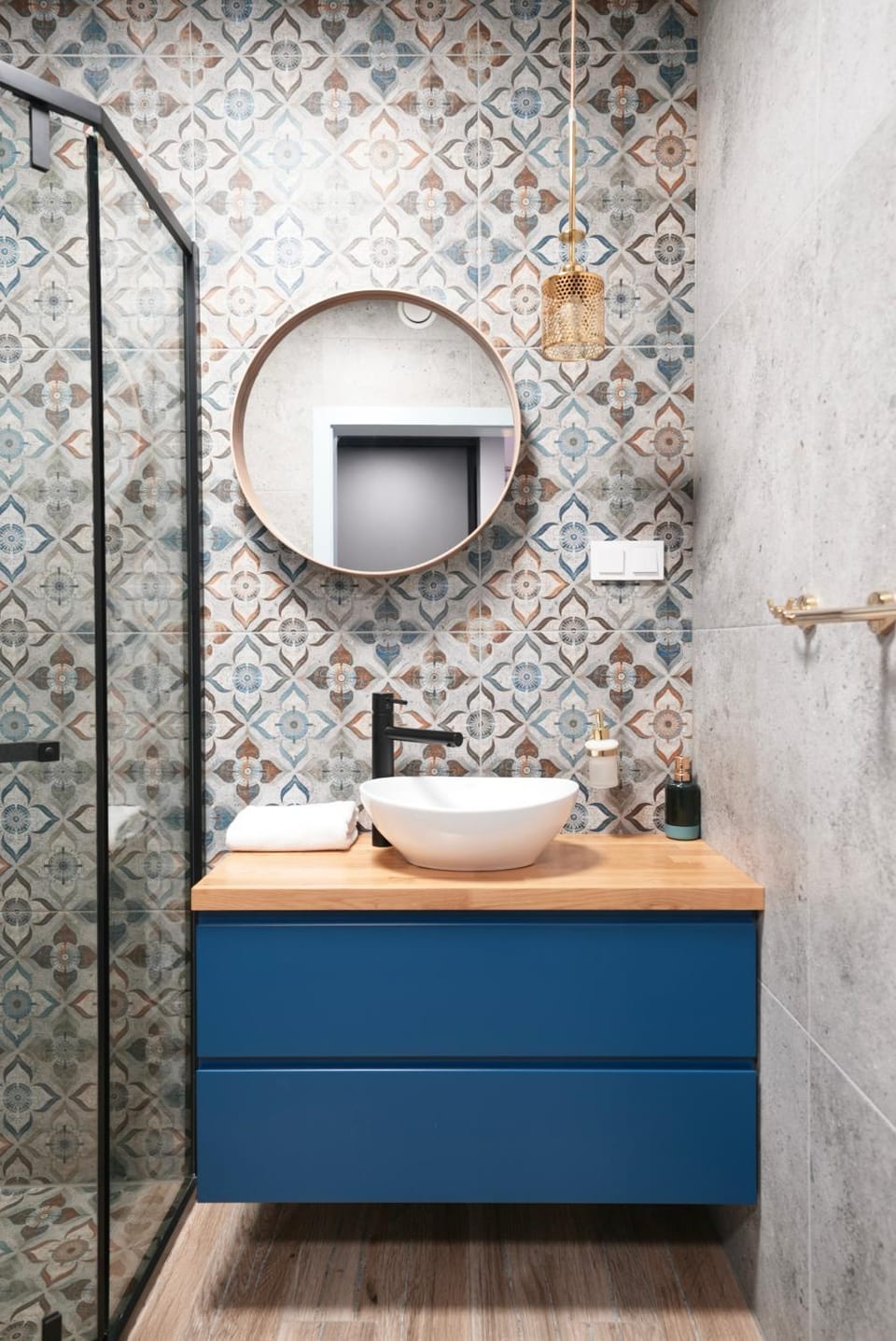 Shower, Bathroom