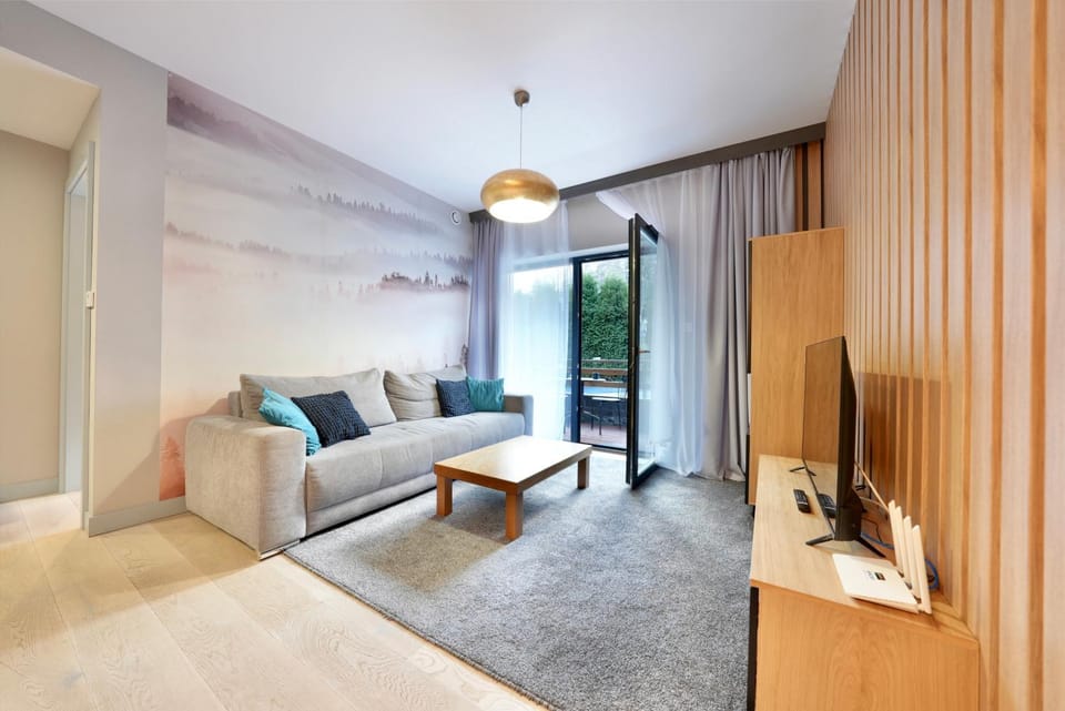 TV and multimedia, Living room, Seating area, hair dresser
