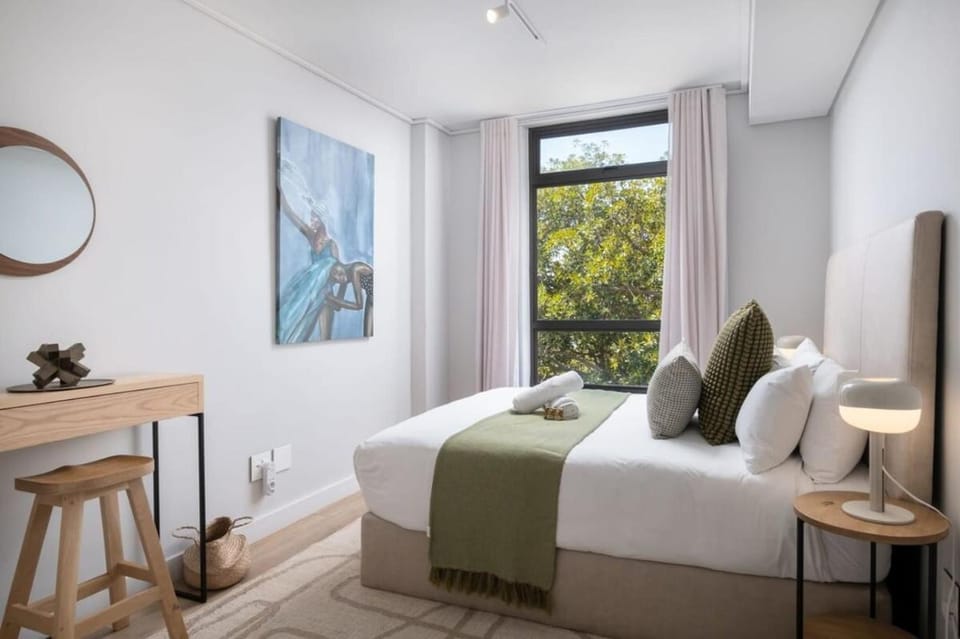 Sea Point Summit View Apartment in Sea Point