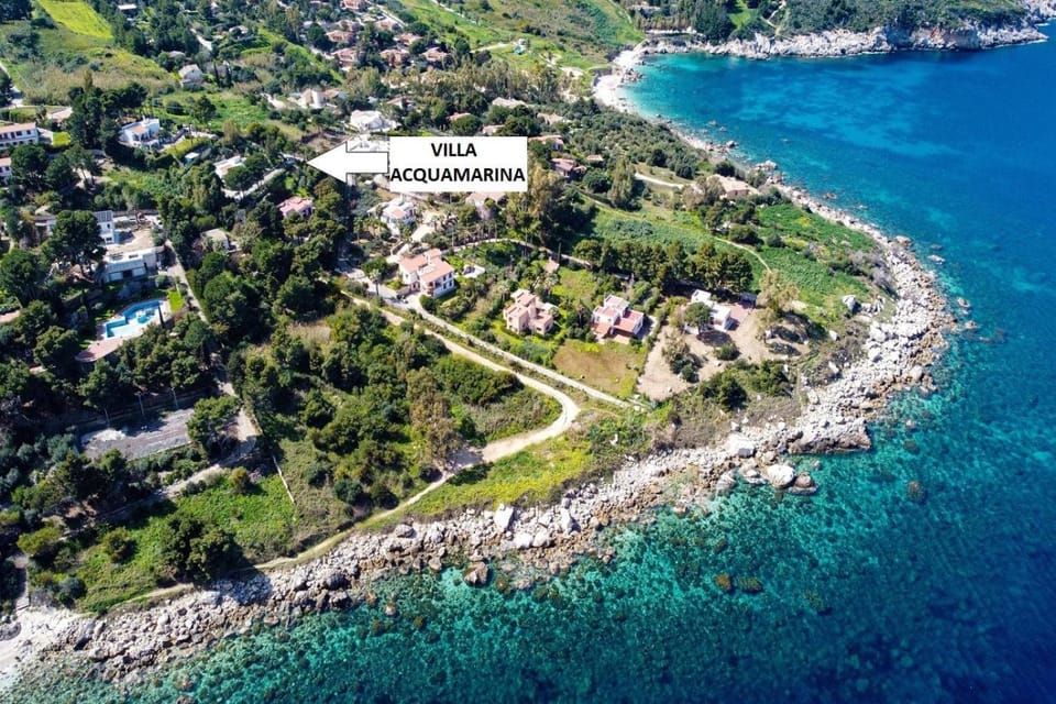 Nearby landmark, Neighbourhood, Natural landscape, Bird's eye view, Beach, Sea view