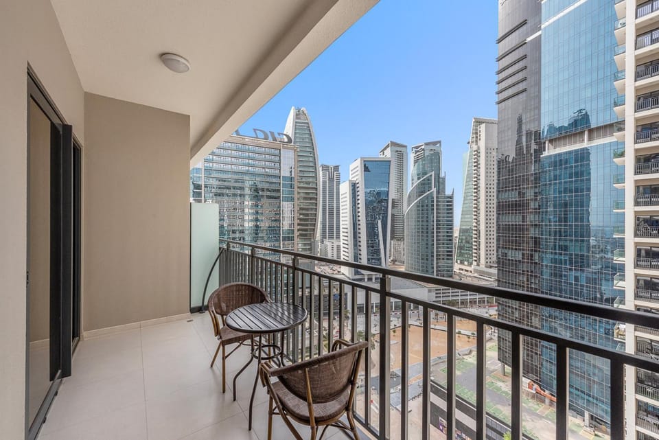 Day, View (from property/room), Balcony/Terrace, City view