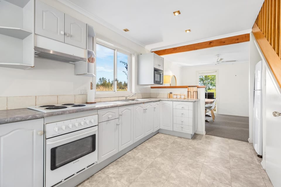 Madigan Cottages | Settlers Cottage House in Rothbury
