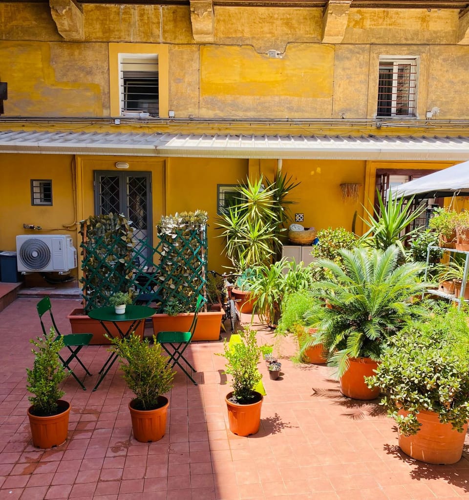 Inner courtyard view