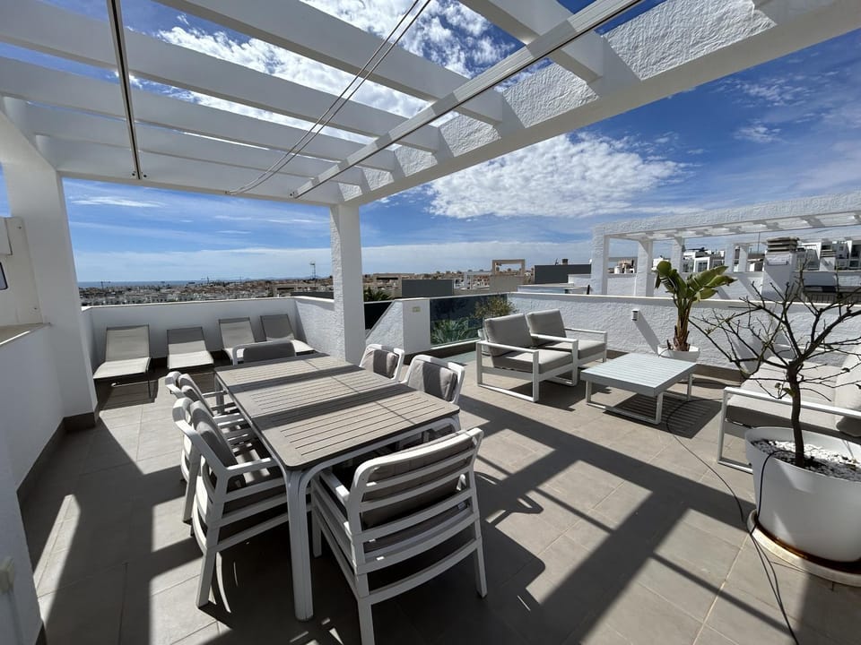 Patio, View (from property/room), Balcony/Terrace, Living room, Dining area