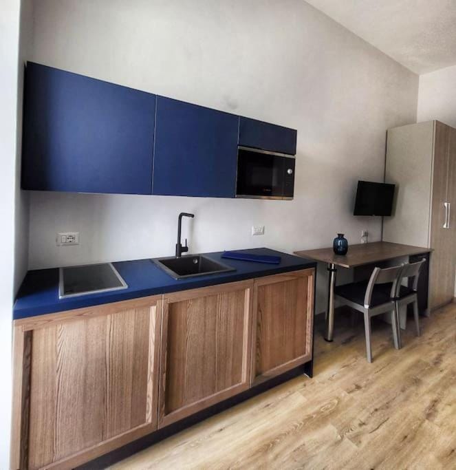 TV and multimedia, minibar, oven