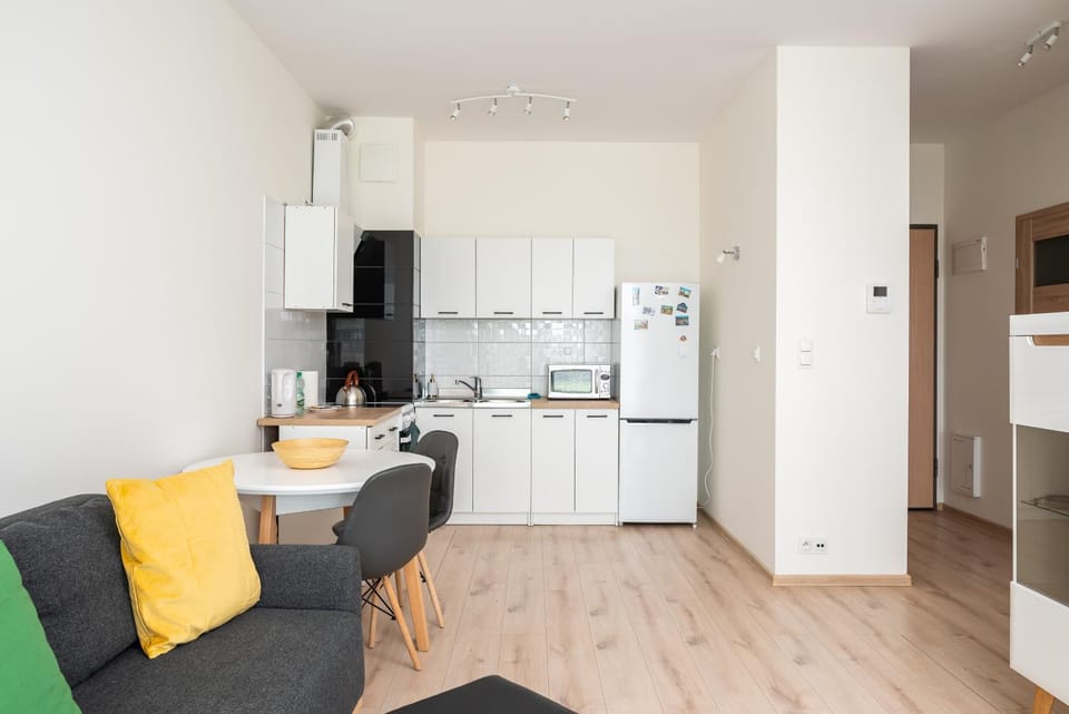 Coffee/tea facilities, Kitchen or kitchenette, Living room, Seating area, Dining area, minibar, pet friendly, stove, toaster