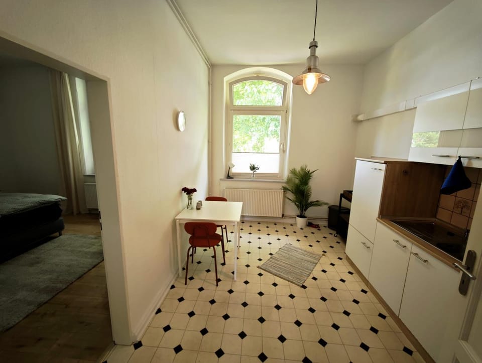 Tolle Moderne Altbau Wohnung Apartment in Schleswig-Holstein