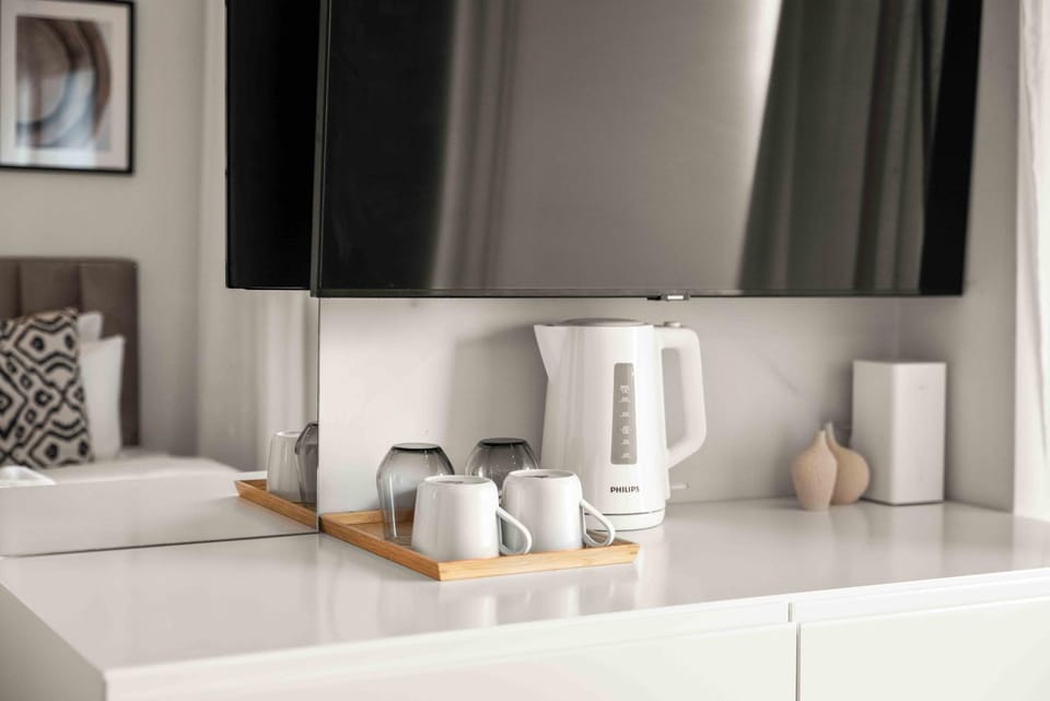 Coffee/tea facilities, Kitchen or kitchenette