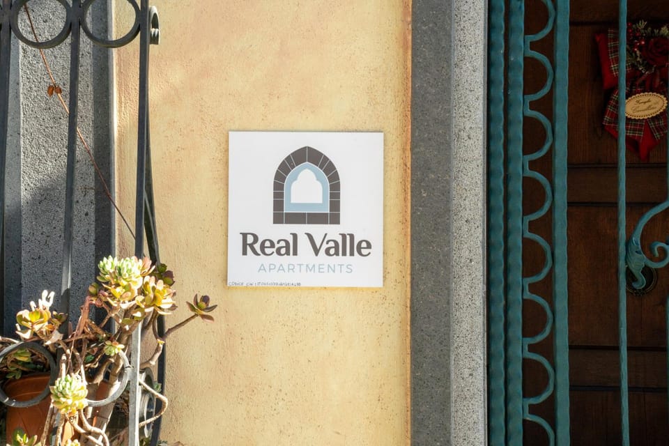 Property logo or sign, Logo/Certificate/Sign