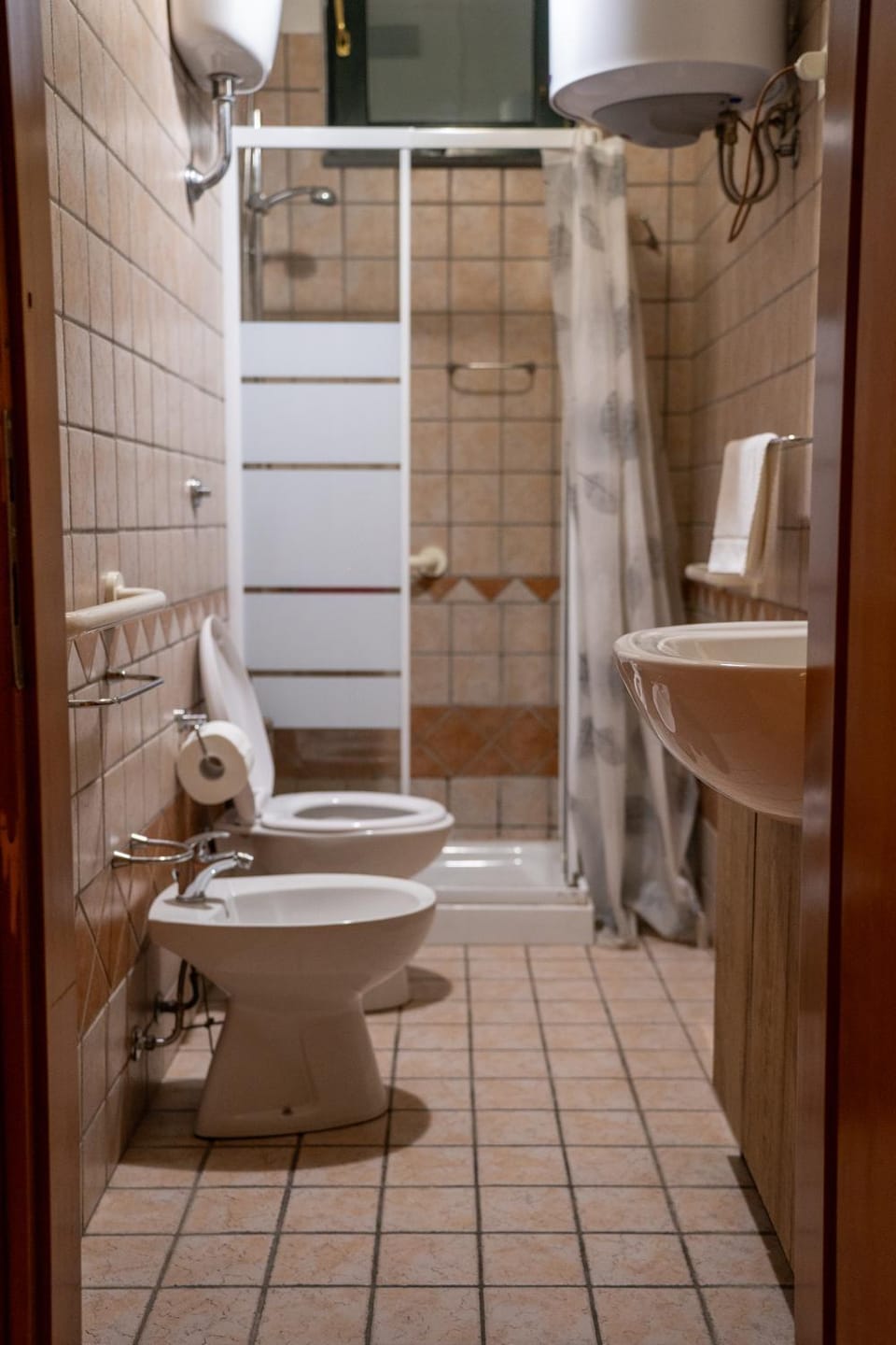 Shower, Toilet, Bathroom, bidet
