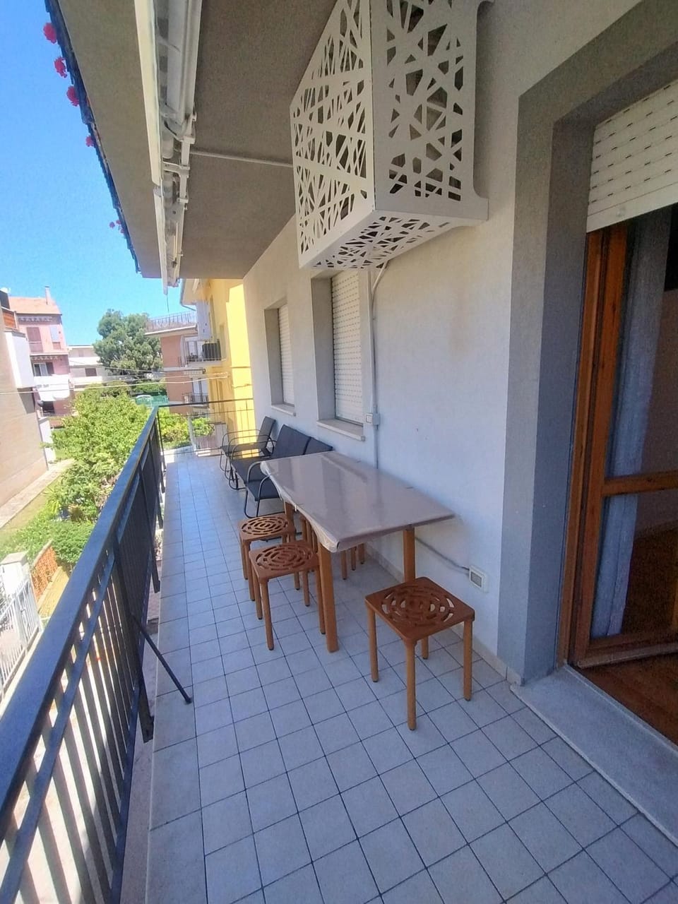 Property building, Balcony/Terrace