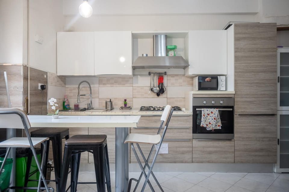 Bird's eye view, kitchen