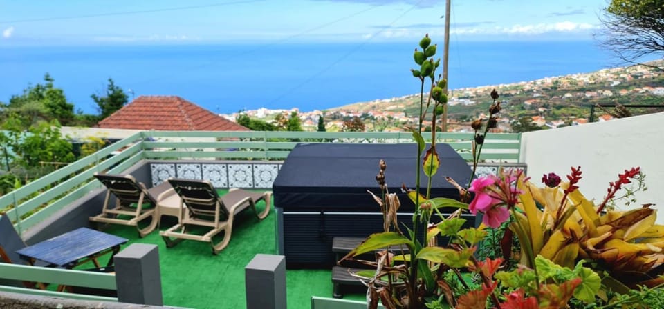 Casa Monte de Paz Apartment in Madeira District