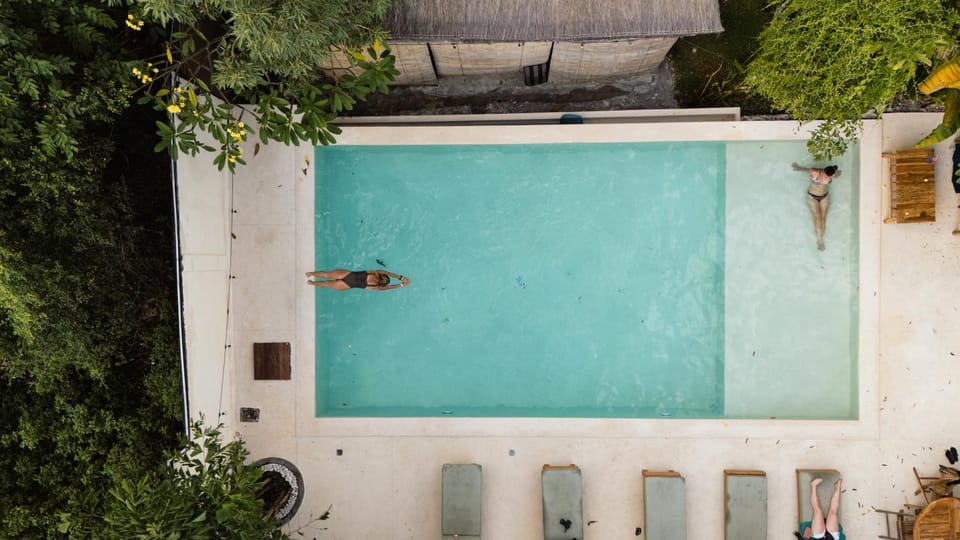 Swimming pool, Swimming pool