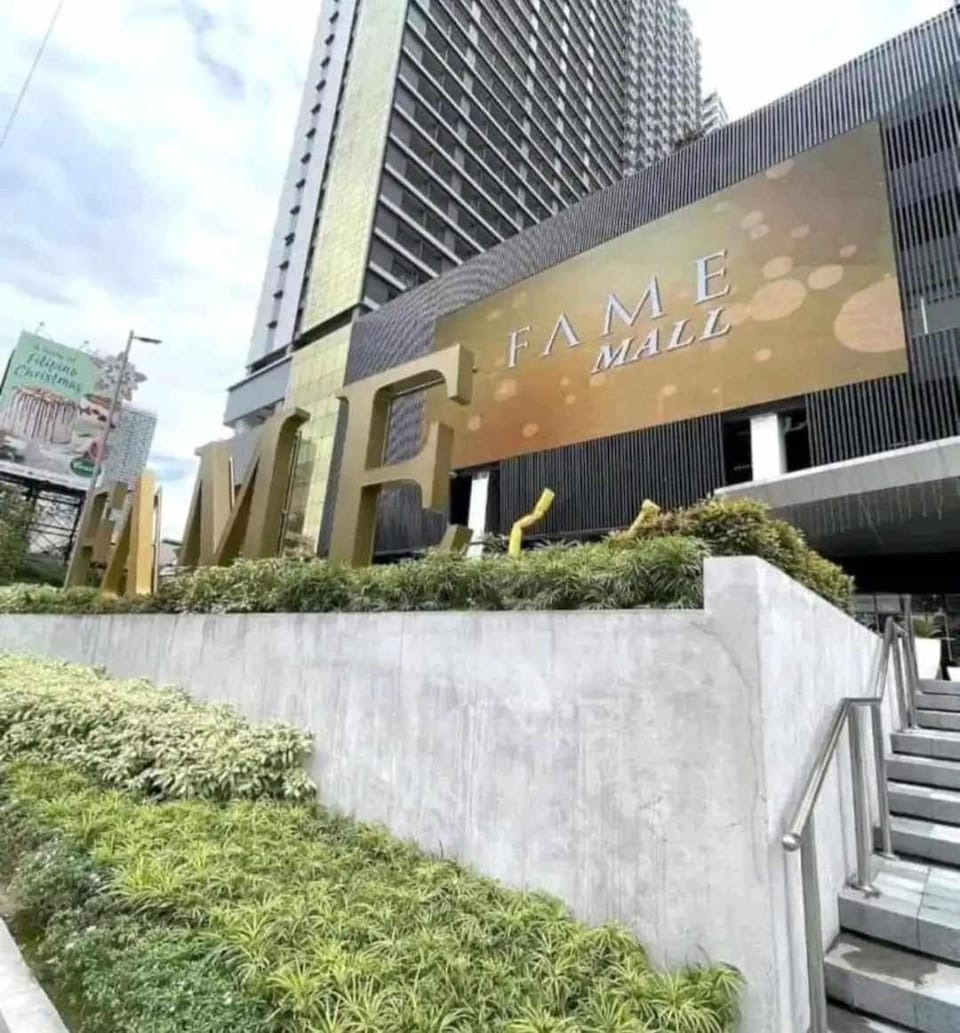 Fame Residences Pool View near MRT, Shaw, Megamall & Ortigas 1026 Apartment hotel in Mandaluyong