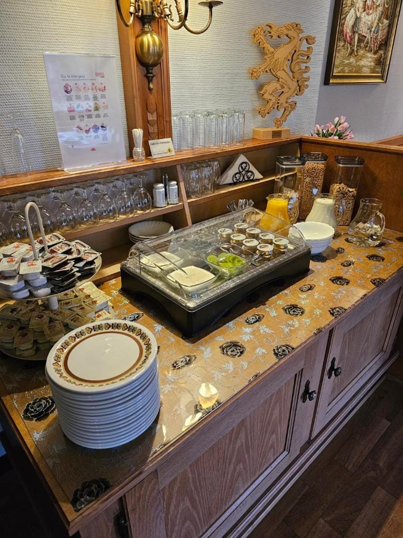 Buffet breakfast