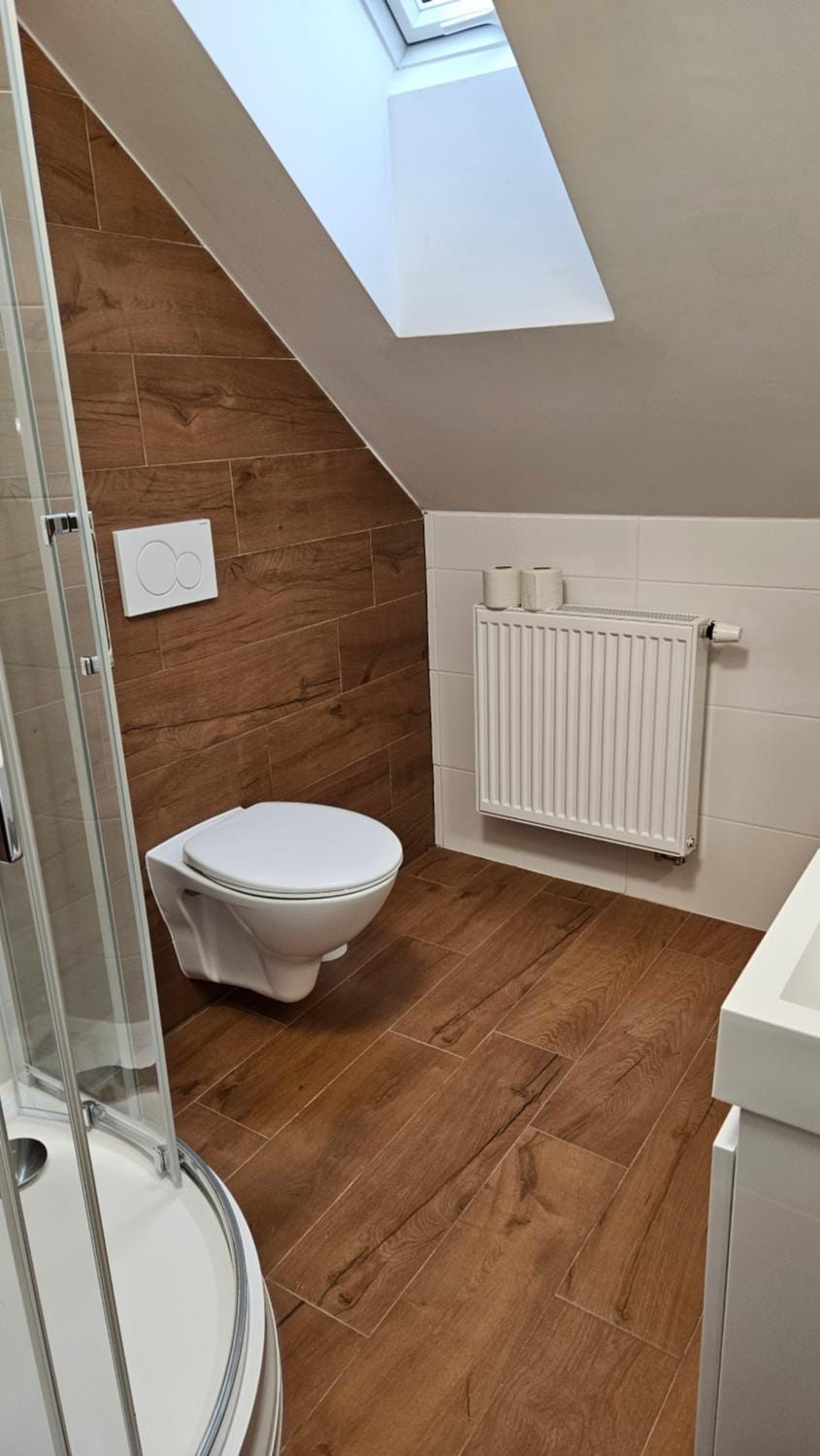 Toilet, Bathroom