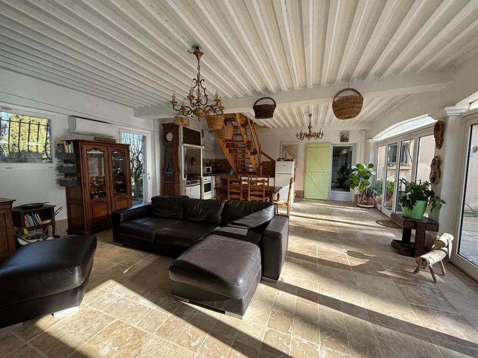 Gite LA FONTAINE Famille Amis Relais Motards House in Narbonne