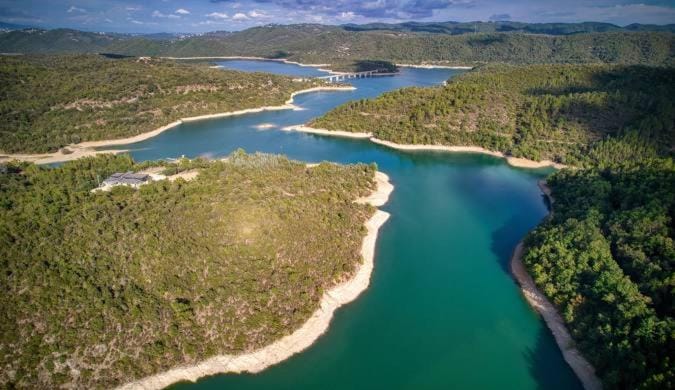 Bird's eye view, Lake view