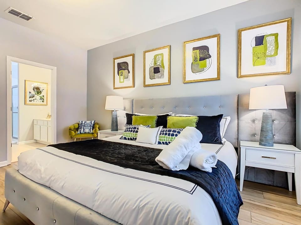 WH7820BS - 5 bedrooms - Pool - Theater - Resort Villa in Windsor Hills