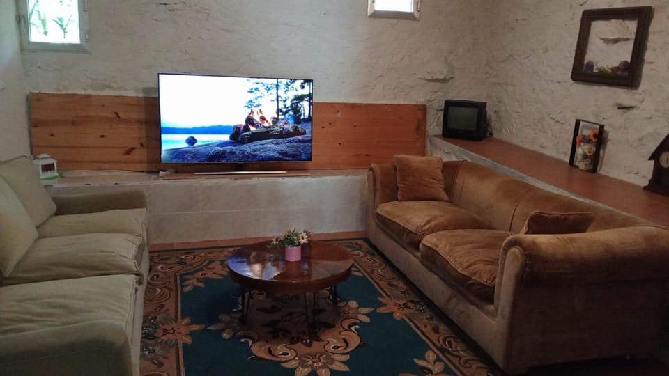 Rincon de Valdaliga House in Western coast of Cantabria