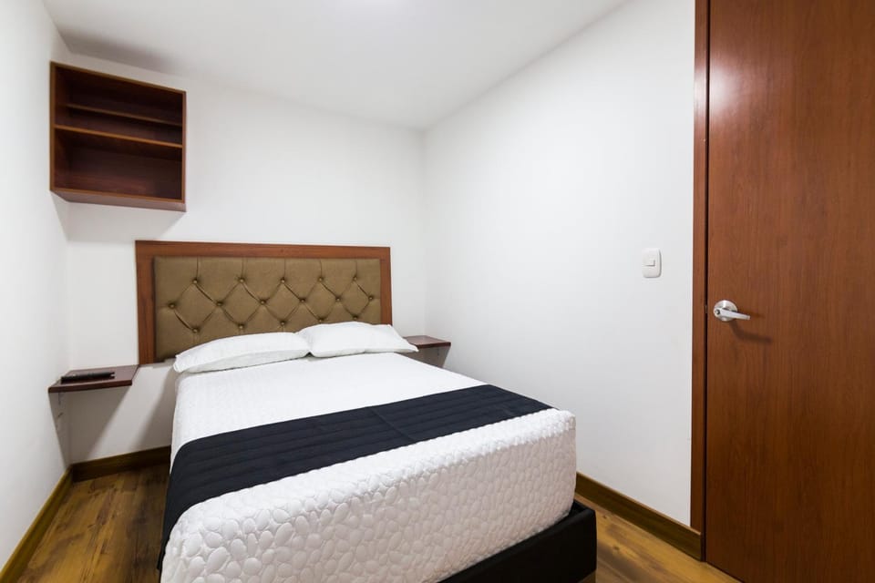 Bed, Photo of the whole room, Bedroom, wardrobe