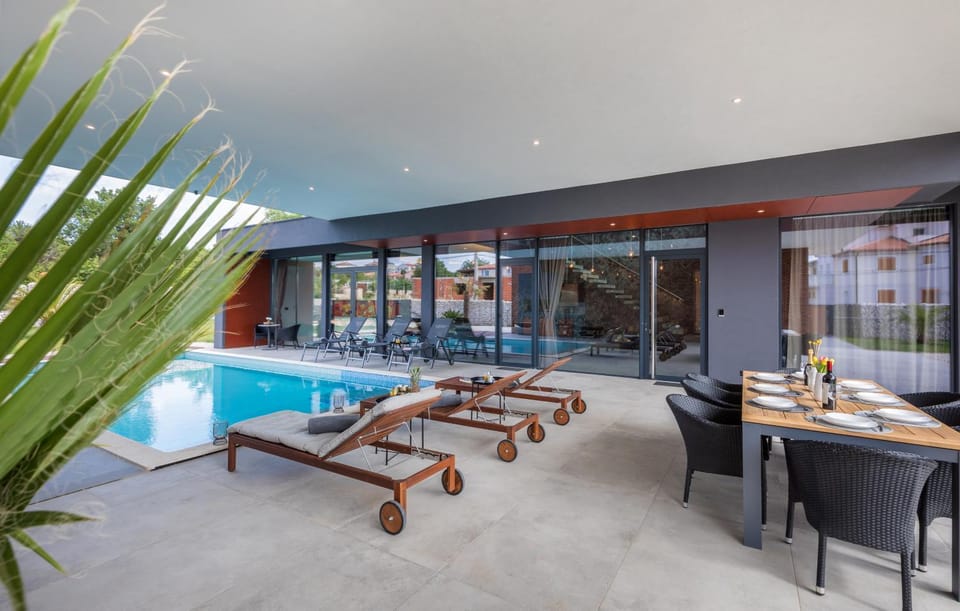 Pool view