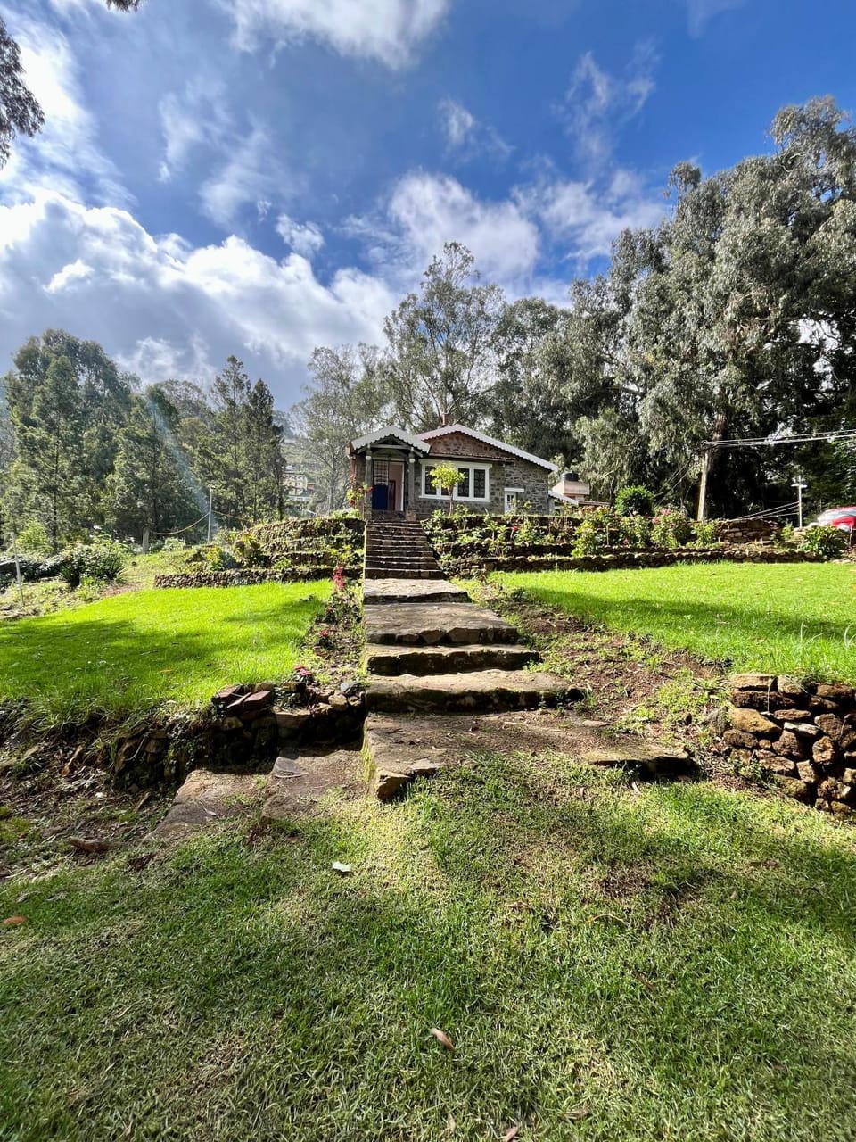 Property building, Natural landscape, Garden view