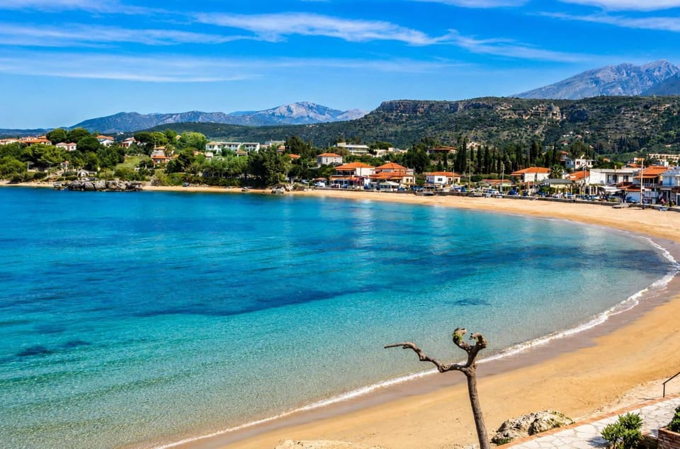 Nearby landmark, Day, Beach