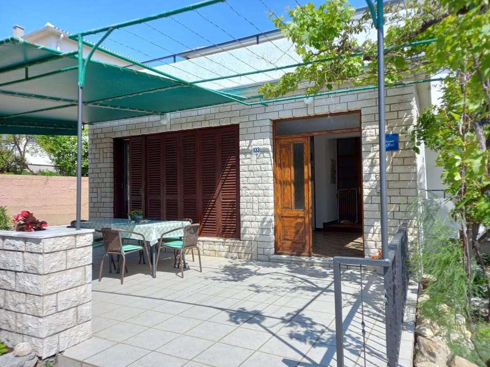 Sobe Ruža Apartment in Lika-Senj County