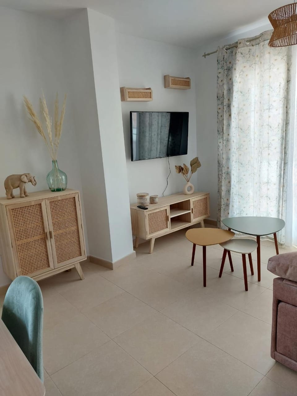 TV and multimedia, Living room