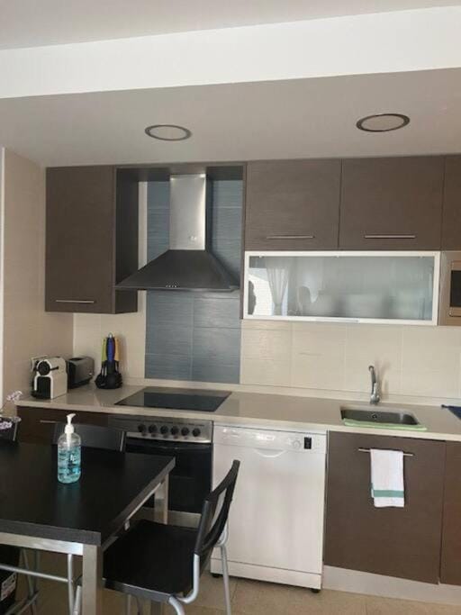Kitchen or kitchenette